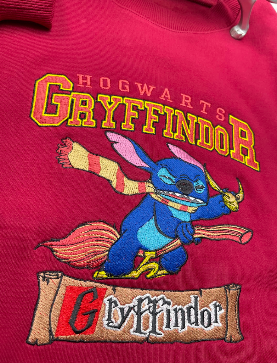Harry Potter Gryffindor Embroidered Sweatshirt