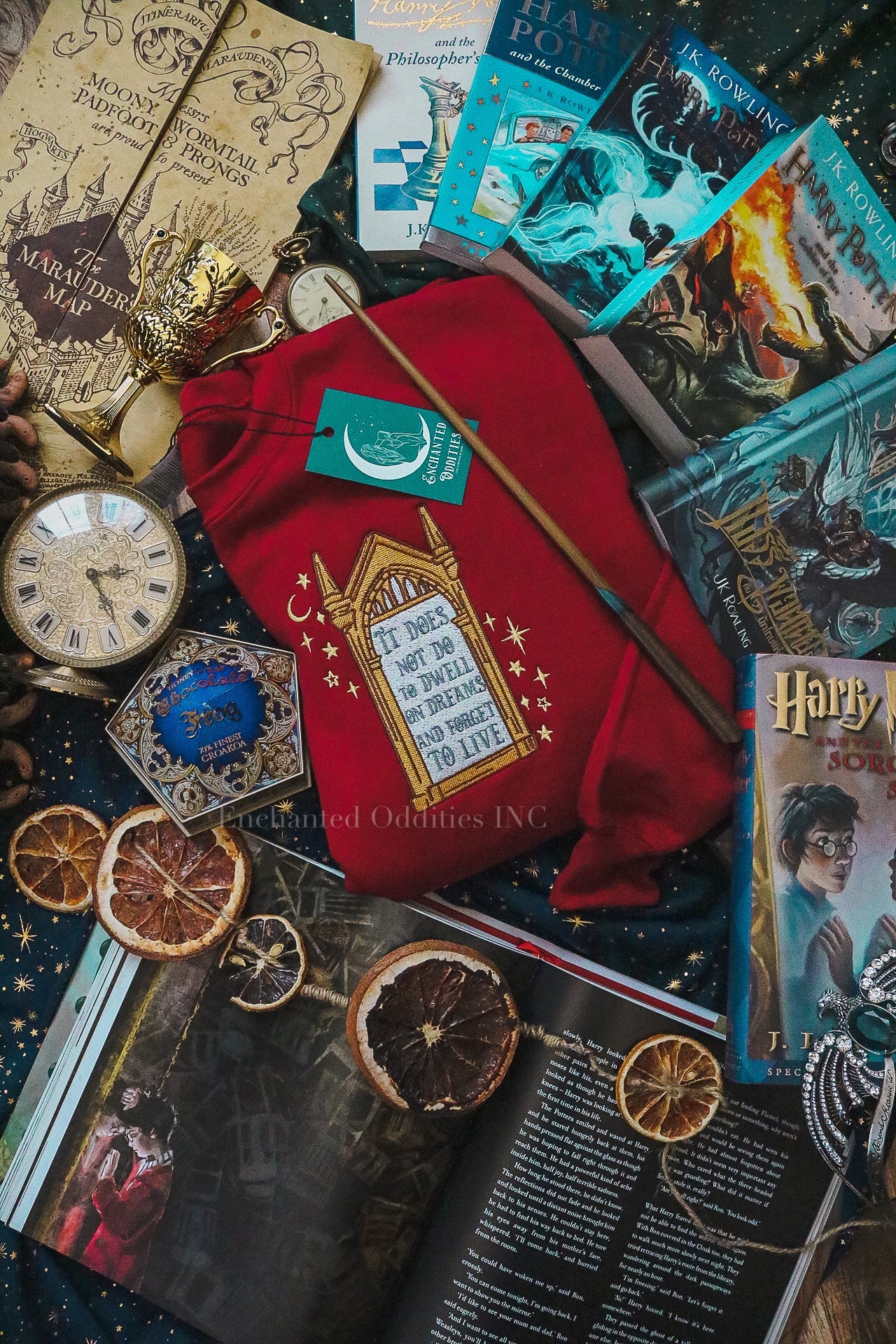 Dwell On Dreams Crewneck