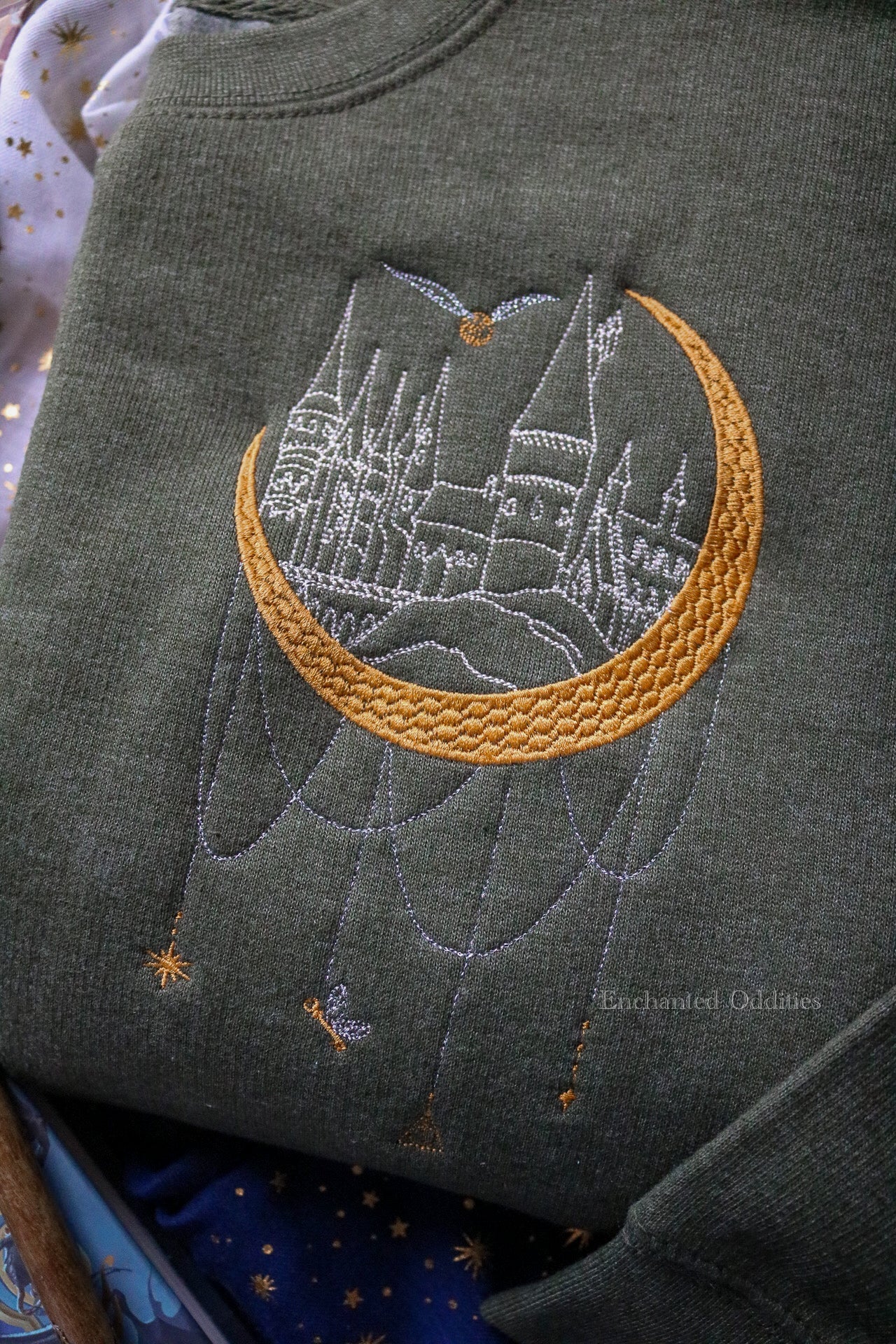 Enchanted Castle crewneck - Image 2